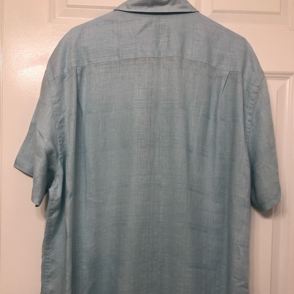 Tommy Bahama Short Sleeve Button-Down, size XXL - Picture 2 of 3